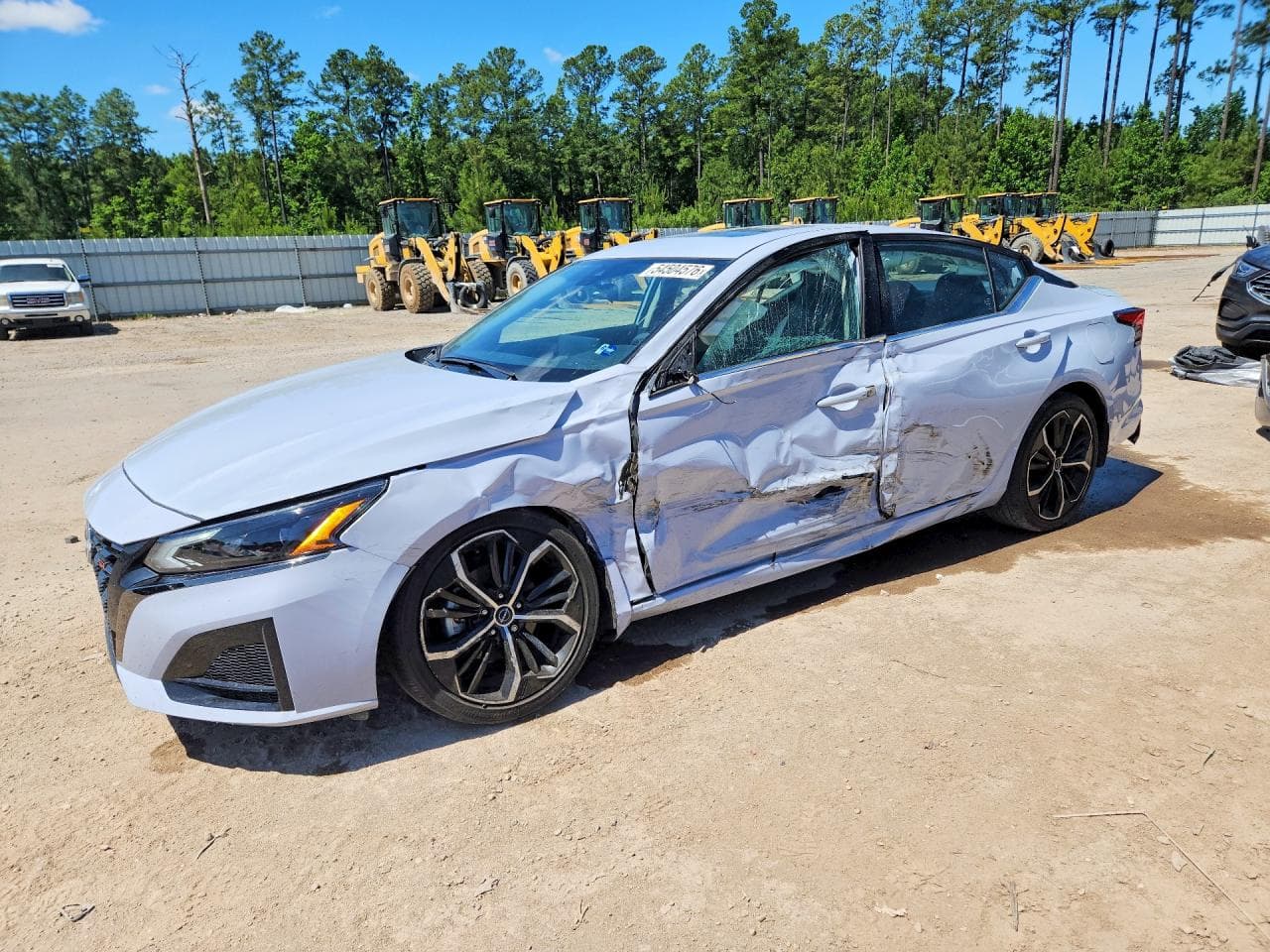 2024 NISSAN ALTIMA SR