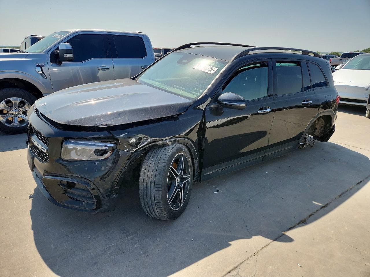 2024 MERCEDES-BENZ GLB 250
