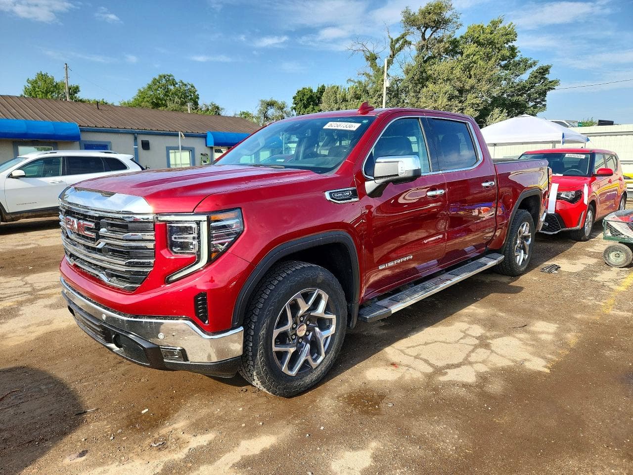 2025 GMC SIERRA K1500 SLT