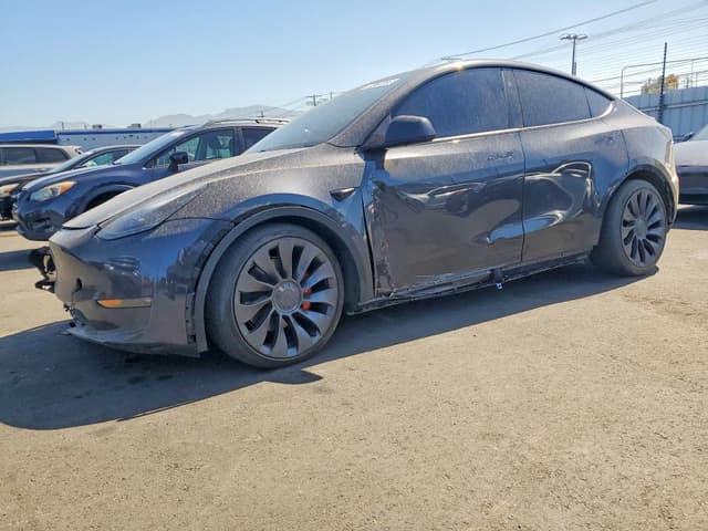2024 TESLA MODEL Y