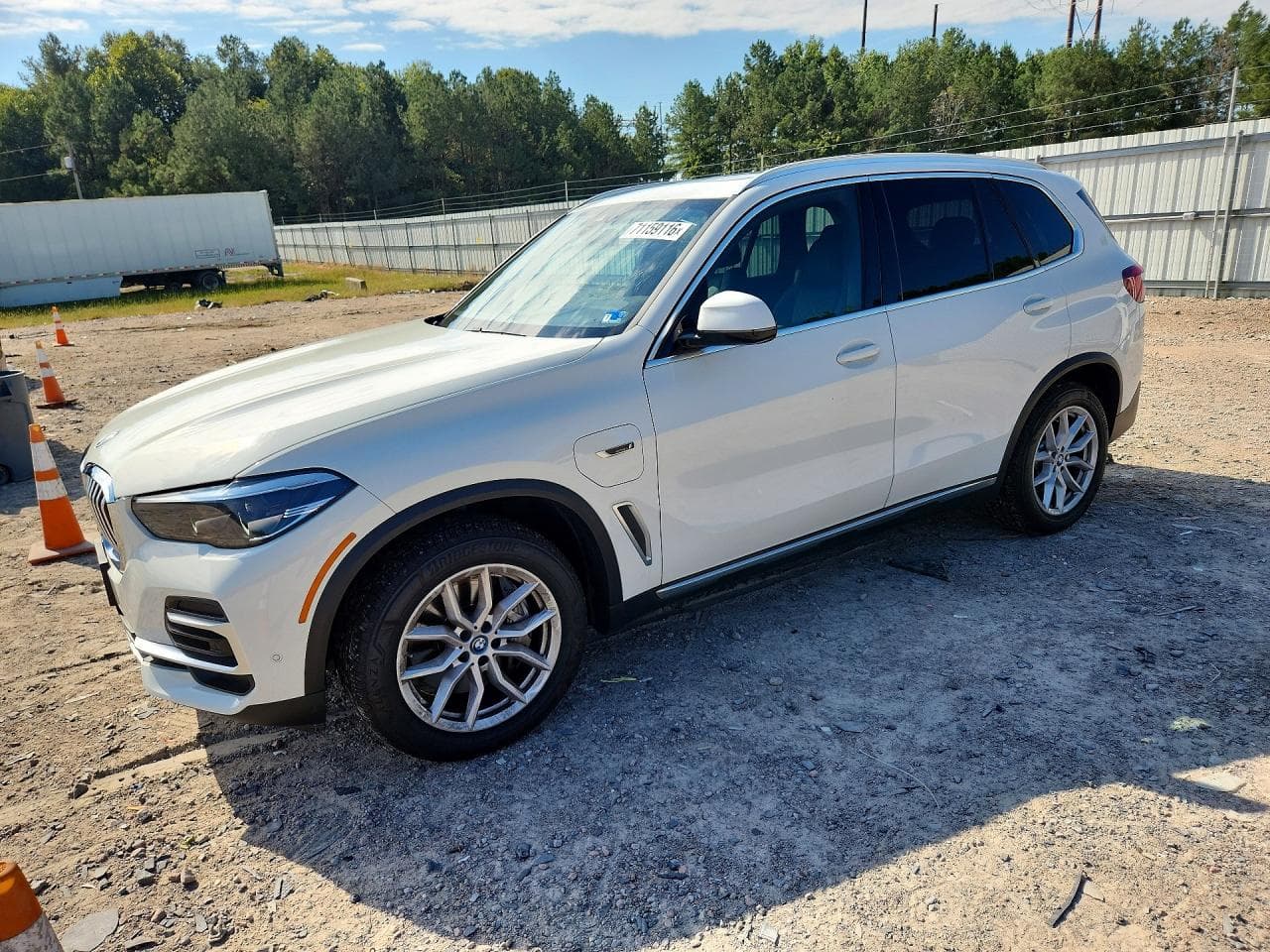 2023 BMW X5 XDRIVE45E