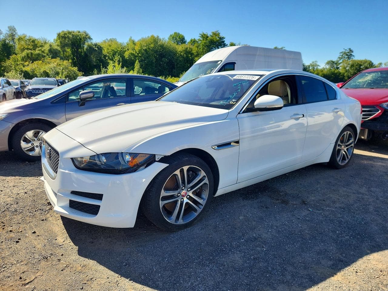 2017 JAGUAR XE PREMIUM